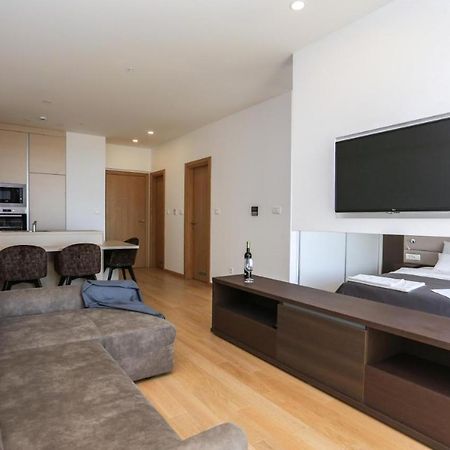 Apartments Lux Budva Eksteriør billede