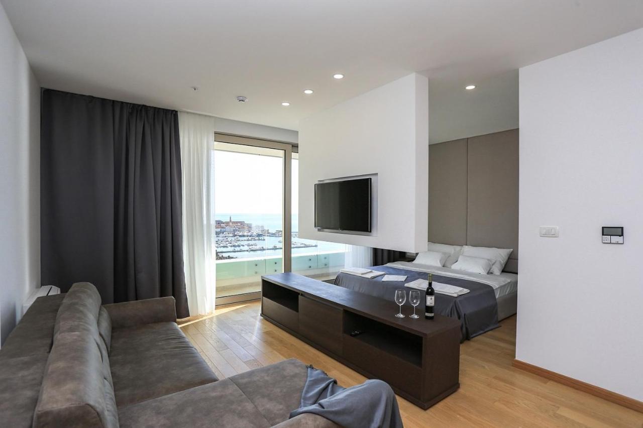 Apartments Lux Budva Eksteriør billede