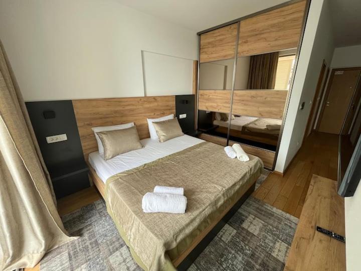 Apartments Lux Budva Eksteriør billede