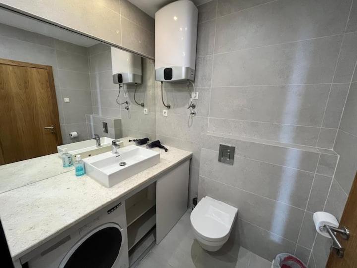 Apartments Lux Budva Eksteriør billede