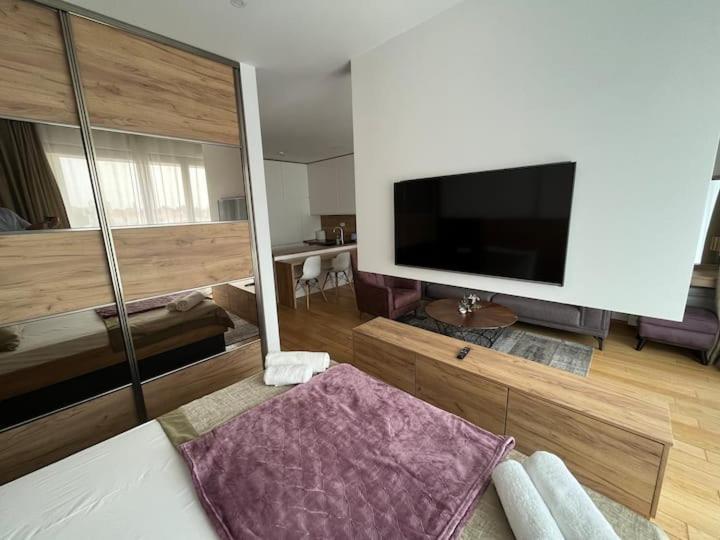 Apartments Lux Budva Eksteriør billede