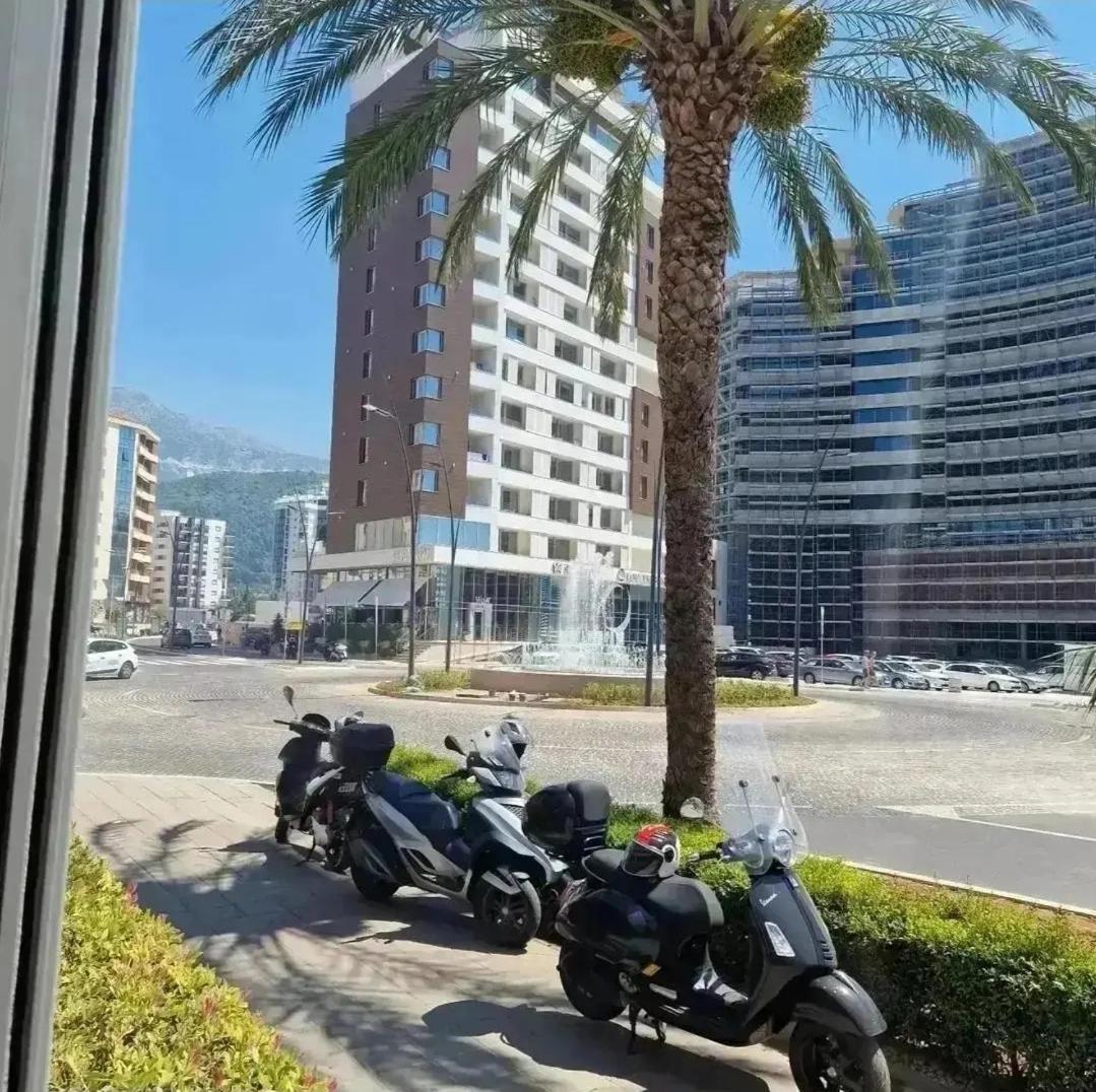Apartments Lux Budva Eksteriør billede